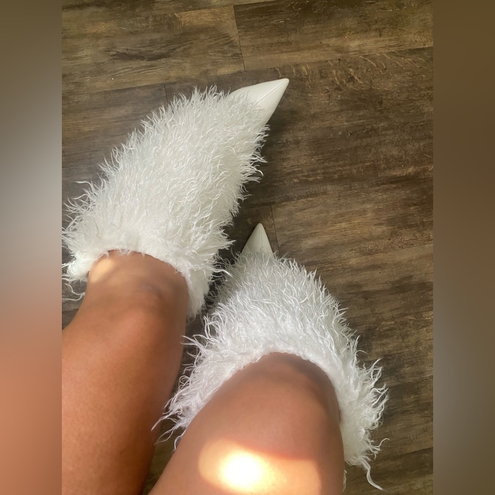 Faux Fur Boot 💕💕💕